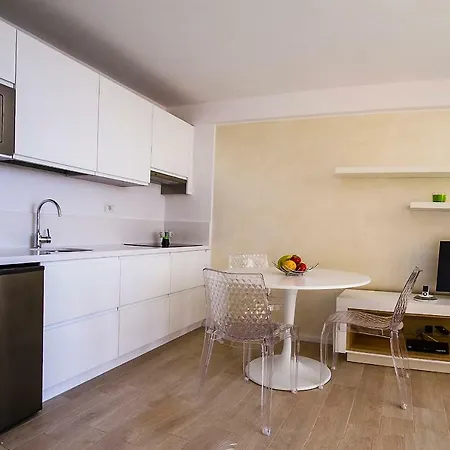 Dadas * Playa de las Americas (Tenerife)